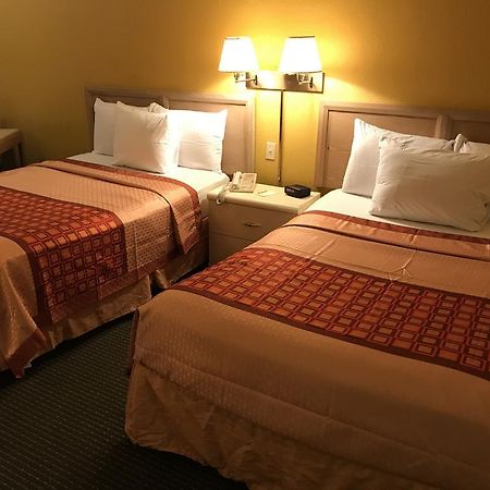 Budget Host Inn Sandusky Εξωτερικό φωτογραφία