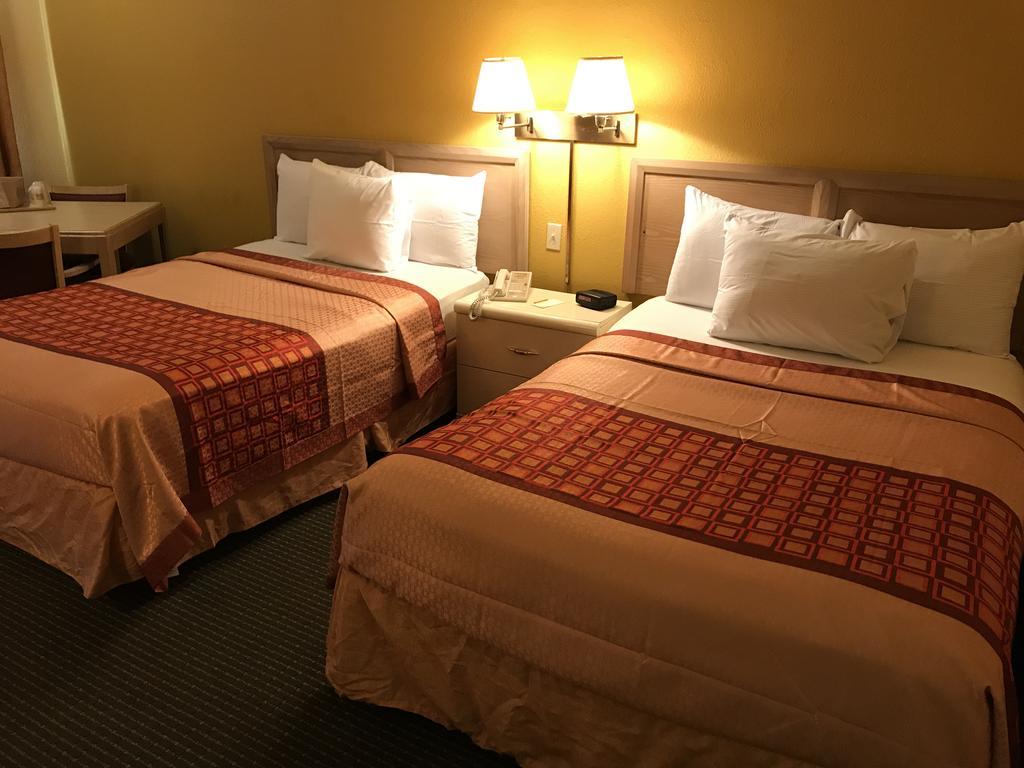 Budget Host Inn Sandusky Εξωτερικό φωτογραφία