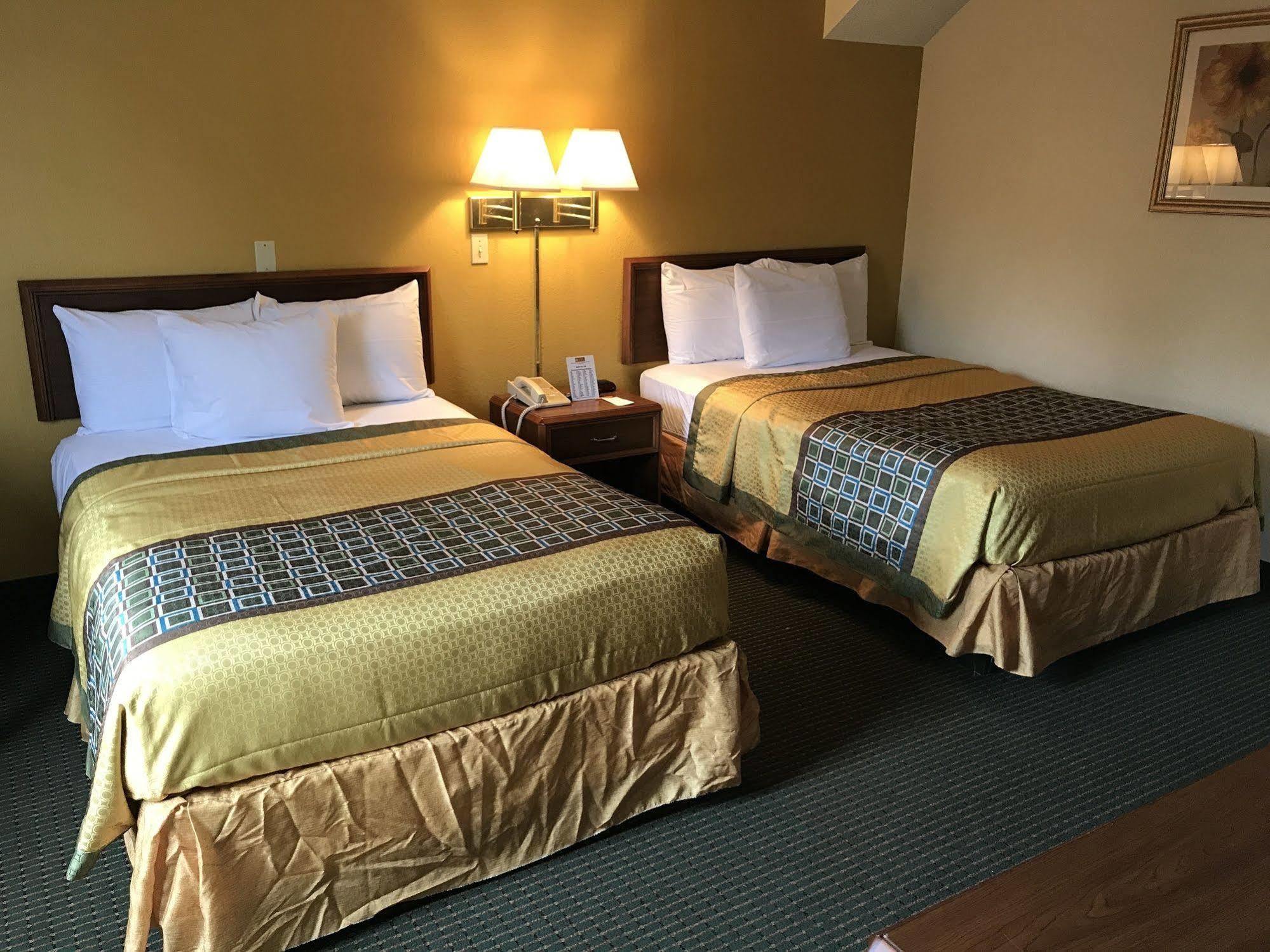 Budget Host Inn Sandusky Εξωτερικό φωτογραφία