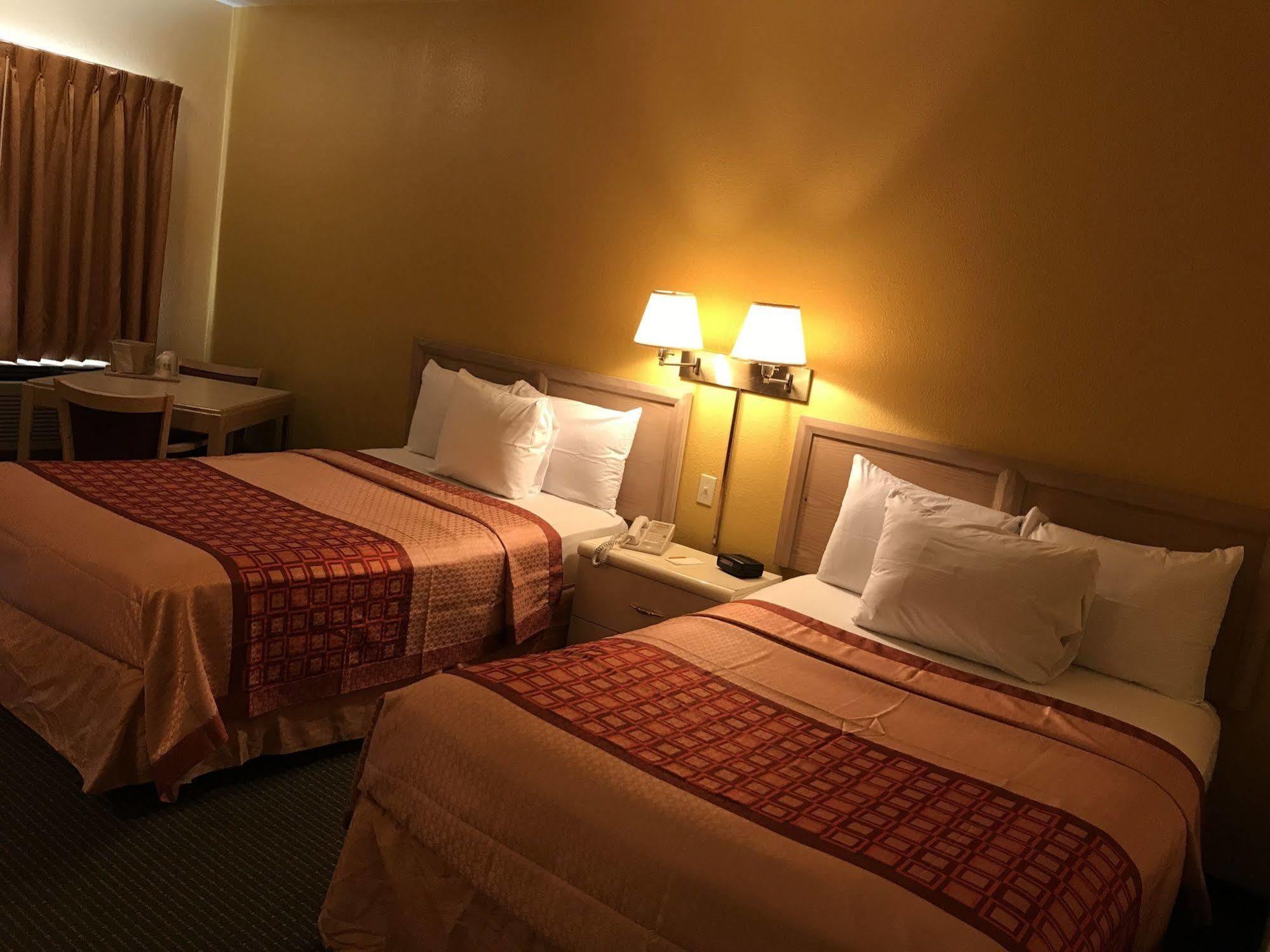 Budget Host Inn Sandusky Εξωτερικό φωτογραφία