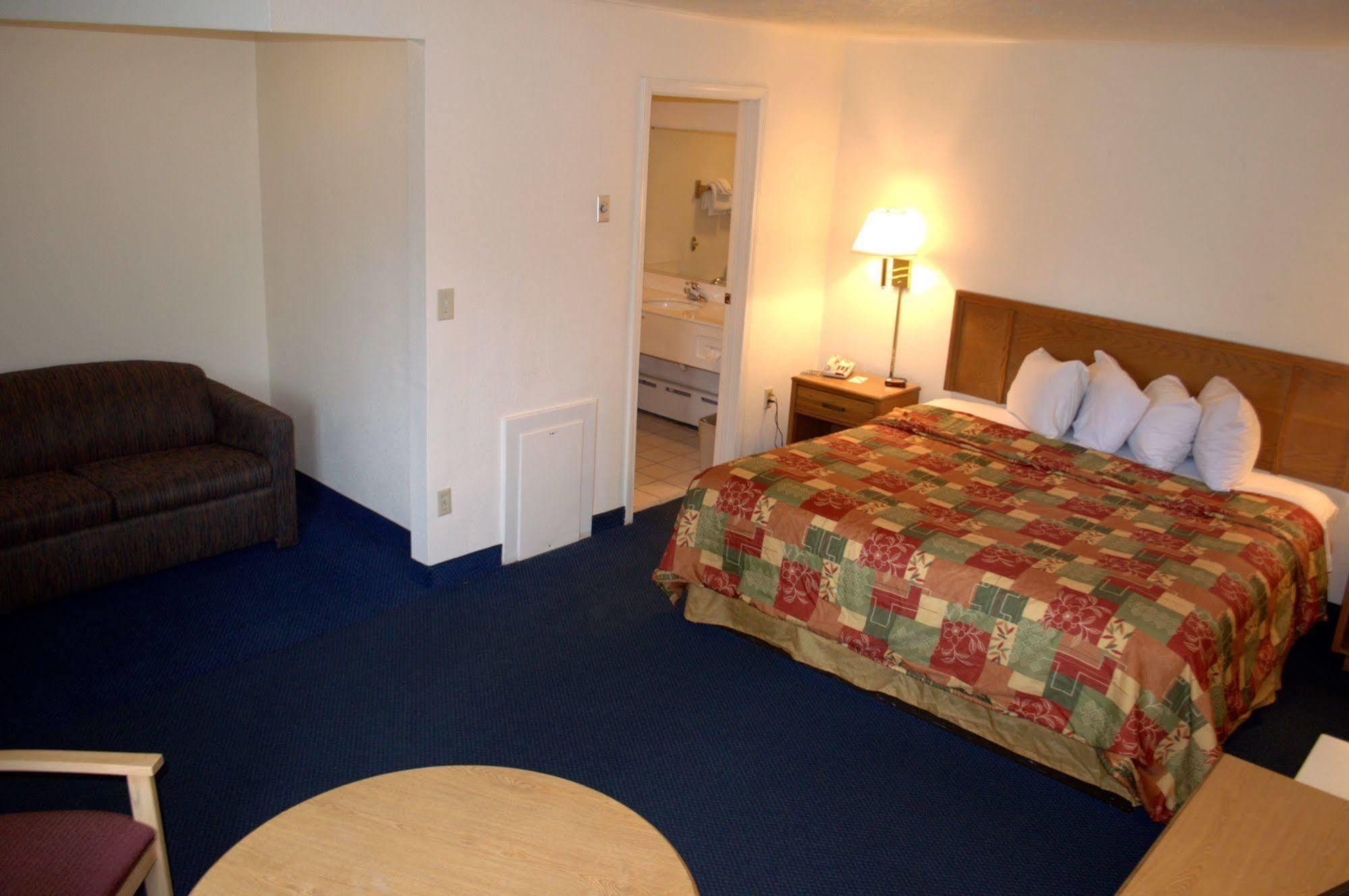 Budget Host Inn Sandusky Εξωτερικό φωτογραφία