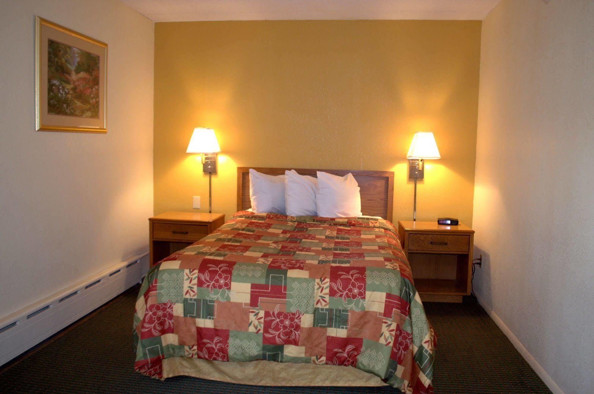 Budget Host Inn Sandusky Εξωτερικό φωτογραφία